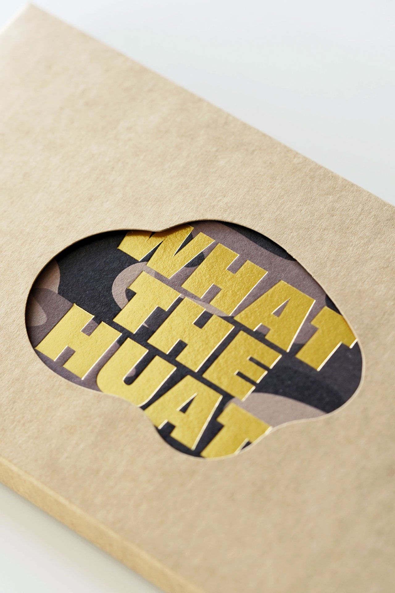 WHAT THE HUATの「赤い」パケット