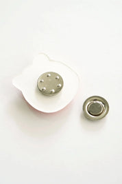 Meowneki Neko – Letterpress Charm Magnetic Pin