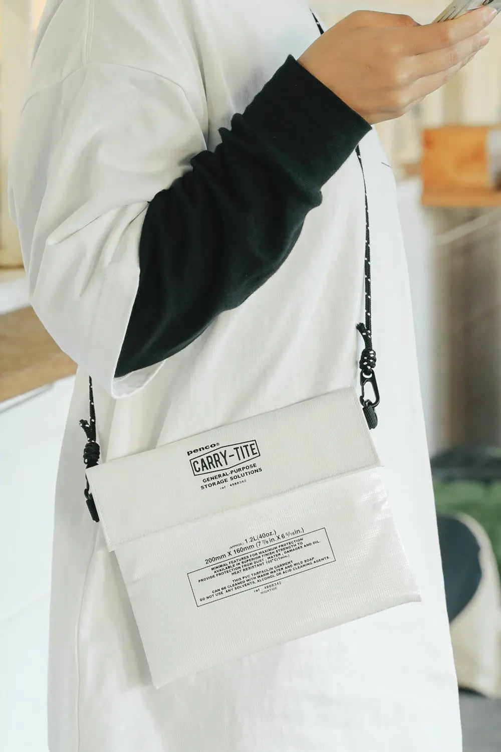 Penco Carry Tite Case – M Size
