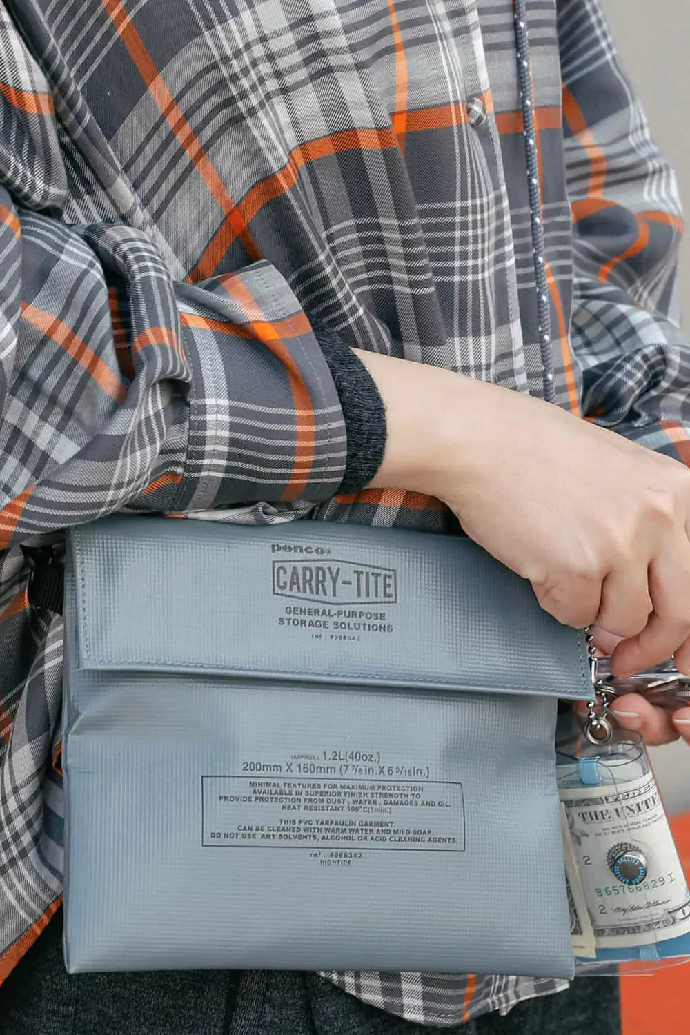 Penco Carry Tite Case – M Size