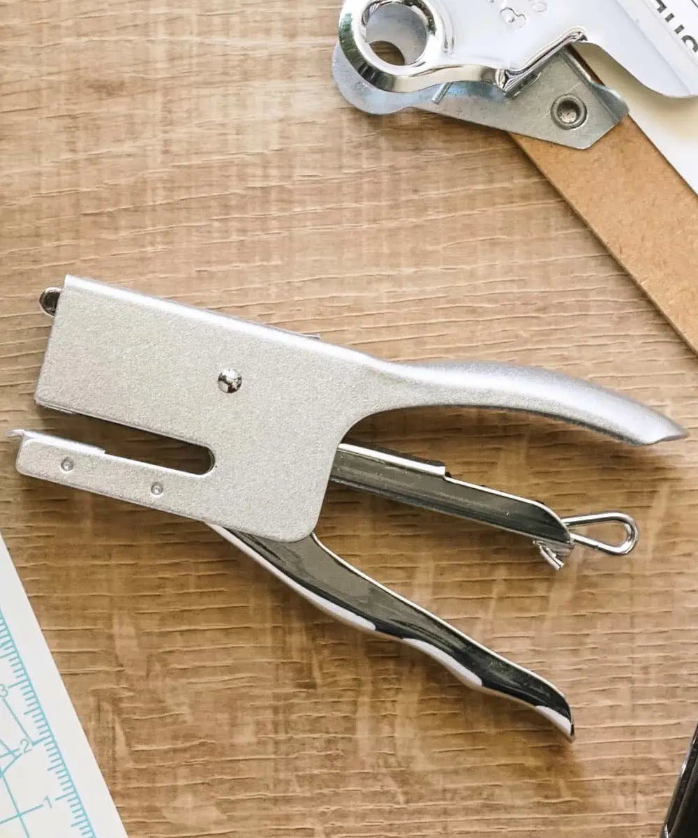 pencoStapler-SilverStyle4.webp