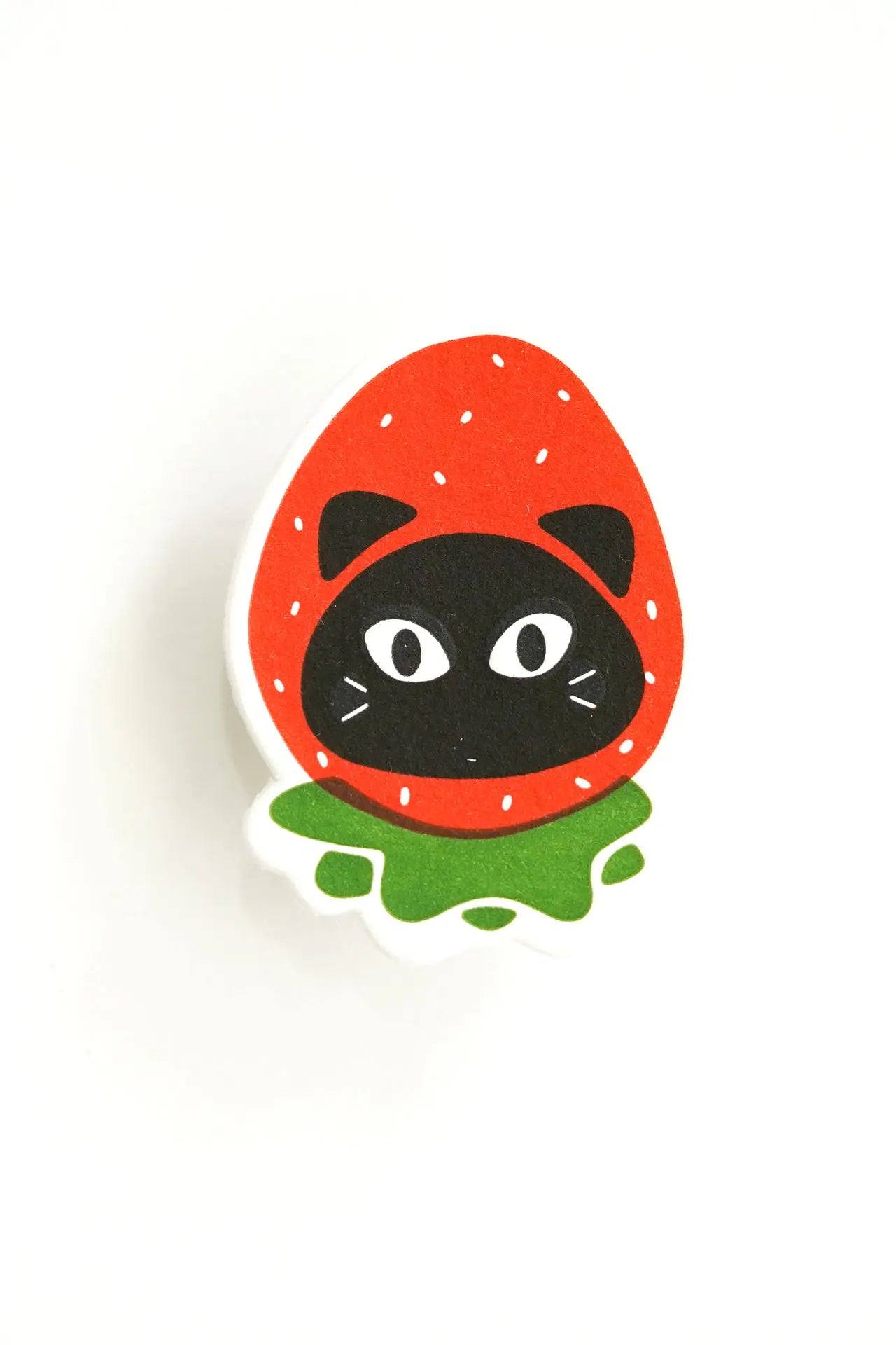 Strawpurry – Letterpress Charm Magnetic Pin